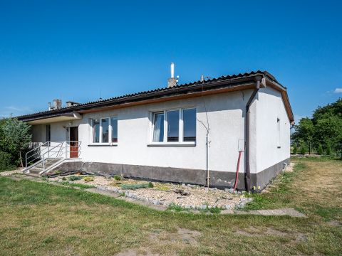 Prodej bytu, 3+kk, Chlumec nad Cidlinou – Kladruby