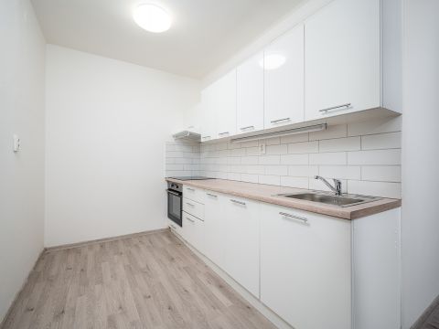 Pronájem bytu 2+kk, ul. Jungmannova, Hradec Králové