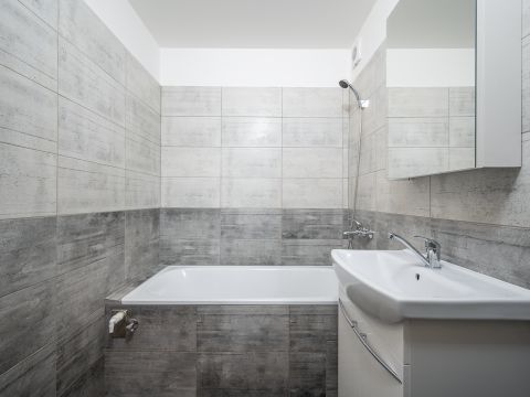 Pronájem bytu 2+kk, ul. Jungmannova, Hradec Králové