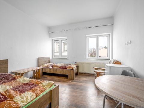 Prodej ubytovacího zařízení, Třída Čsl. armády 44, Nový Bydžov