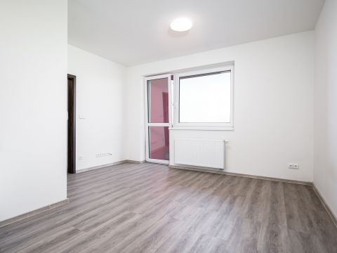 Pronájem bytu 2+kk, U Kasáren Dašice