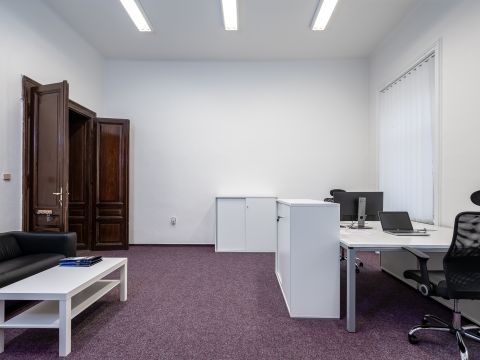 pronajem-kancelare-centrum-pardubice-tr-miru