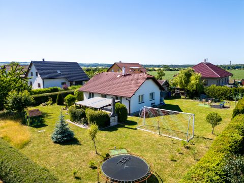 prodej rodinného domu 3+kk se zahradou, Černíkovice