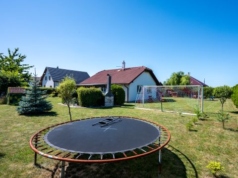 prodej rodinného domu 3+kk se zahradou, Černíkovice