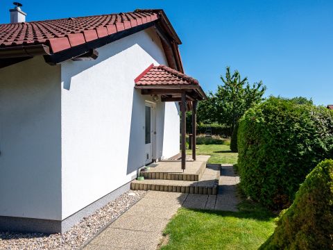 prodej rodinného domu 3+kk se zahradou, Černíkovice
