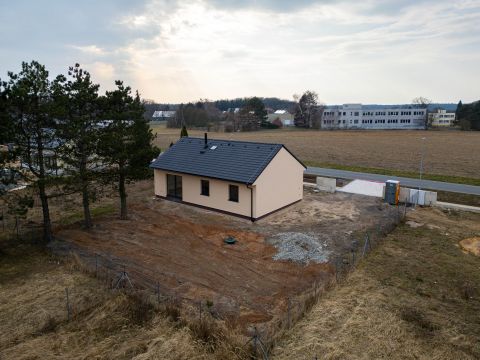 prodej-rodinneho-domu-mcely