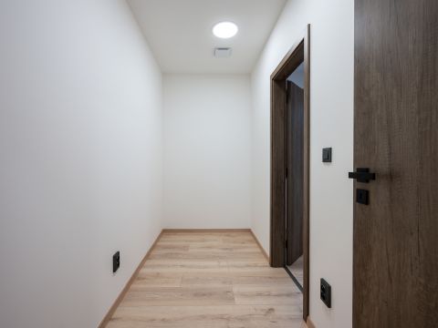 prodej-rodinneho-domu-mcely-2