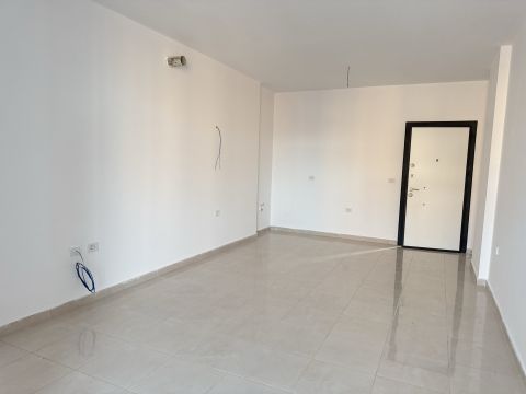 apartman-136-66-m-shengjin-albanie